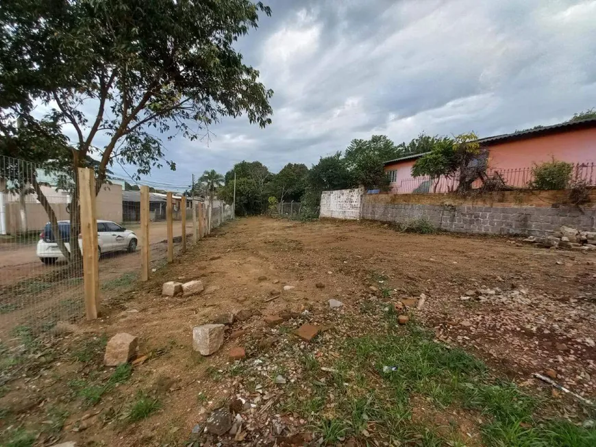 Foto 1 de Lote/Terreno à venda, 358m² em Centro, Viamão