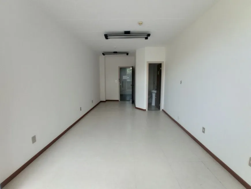 Foto 1 de Sala Comercial para alugar, 27m² em Itaigara, Salvador