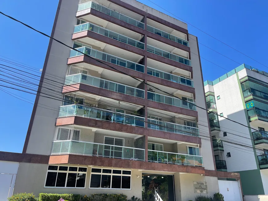 Foto 1 de Apartamento com 1 Quarto para venda ou aluguel, 68m² em Taumaturgo, Teresópolis