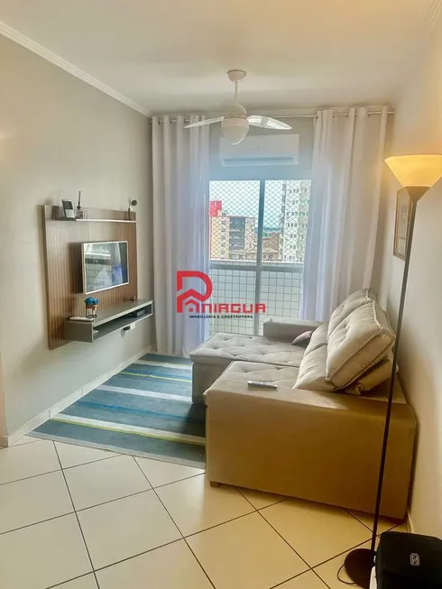 Foto 1 de Apartamento com 2 Quartos à venda, 65m² em Vila Guilhermina, Praia Grande