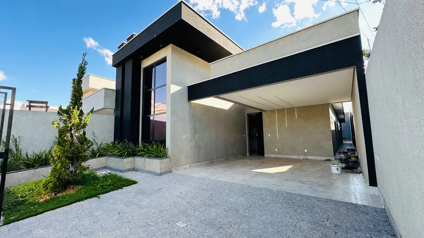 Foto 1 de Casa com 3 Quartos à venda, 260m² em Setor Habitacional Vicente Pires, Brasília