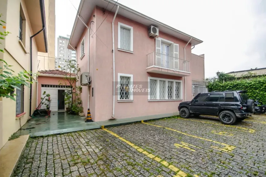 Foto 1 de Casa com 3 Quartos à venda, 250m² em Perdizes, São Paulo