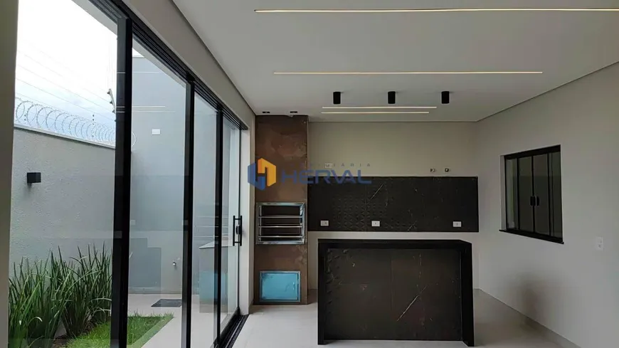 Foto 1 de Casa com 3 Quartos à venda, 142m² em Jardim Munique, Maringá