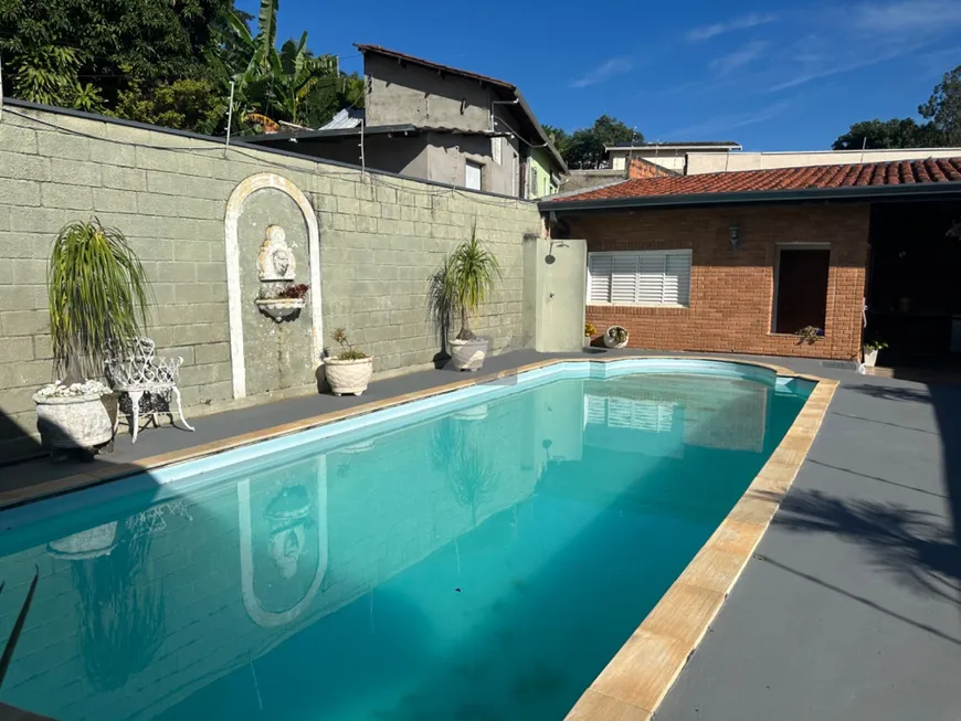 Foto 1 de Casa com 3 Quartos para alugar, 223m² em Jardim Conceição, Campinas
