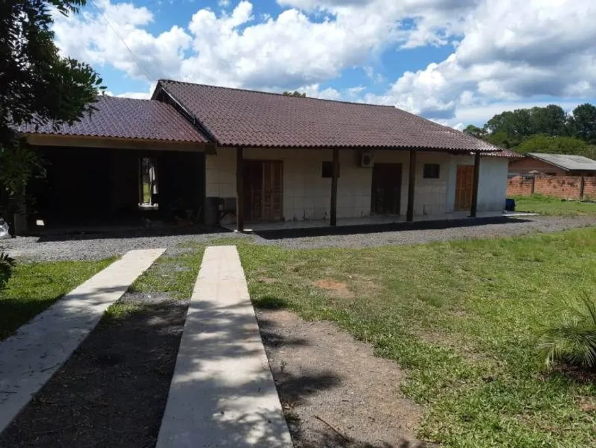 Foto 1 de Fazenda/Sítio com 4 Quartos à venda, 190m² em Loteamento Rural Palermo, Gravataí