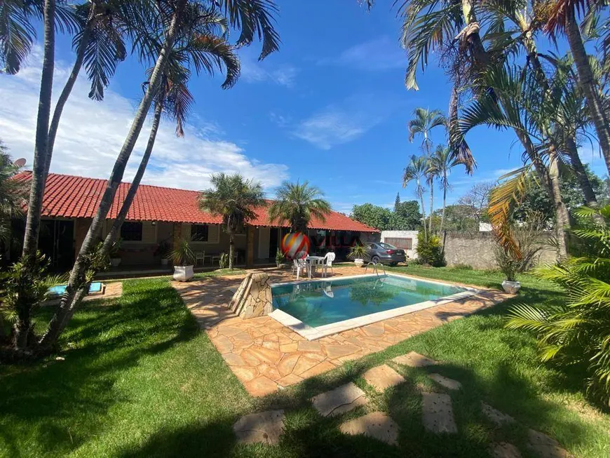 Foto 1 de Fazenda/Sítio com 3 Quartos à venda, 196m² em Praia dos Namorados, Americana