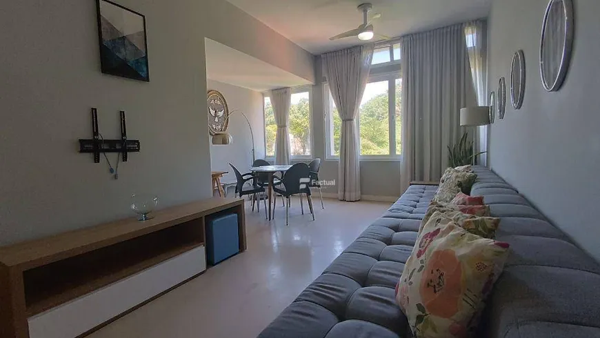 Foto 1 de Apartamento com 1 Quarto à venda, 70m² em Jardim Astúrias, Guarujá