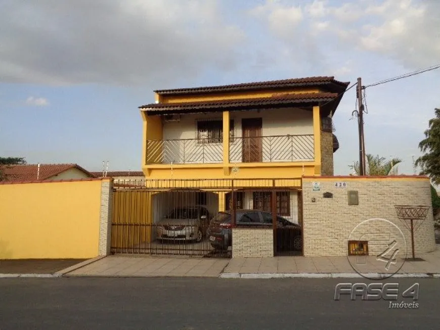 Foto 1 de Casa com 3 Quartos à venda, 220m² em Vila Verde, Resende