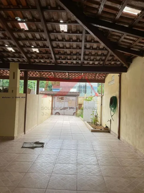 Foto 1 de Casa com 4 Quartos à venda, 190m² em Massaguaçu, Caraguatatuba