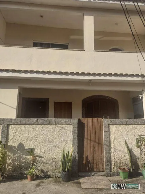 Foto 1 de Casa com 2 Quartos à venda, 110m² em  Vila Valqueire, Rio de Janeiro