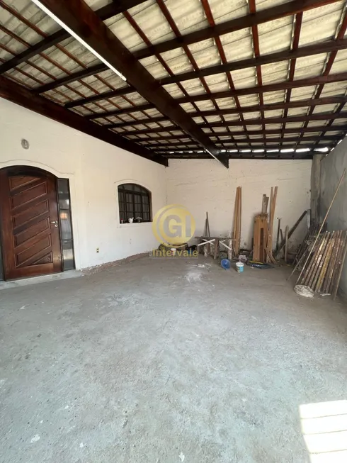 Foto 1 de Sobrado com 2 Quartos à venda, 60m² em Residencial Santa Paula, Jacareí