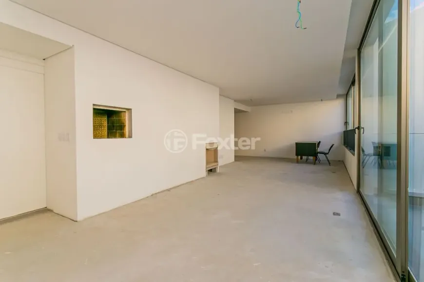 Foto 1 de Apartamento com 2 Quartos à venda, 111m² em Mont' Serrat, Porto Alegre