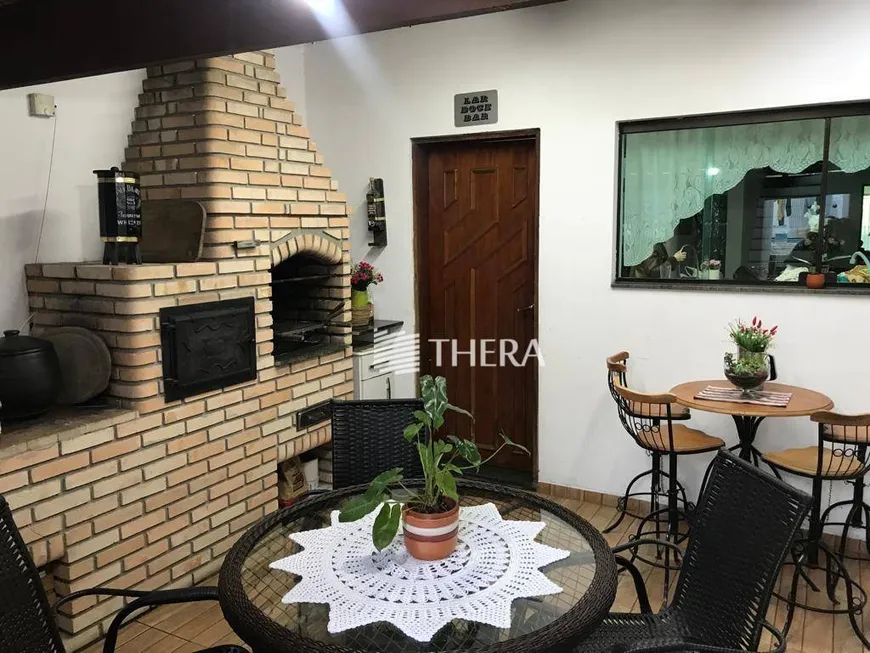 Foto 1 de Sobrado com 3 Quartos à venda, 260m² em Santa Maria, Santo André