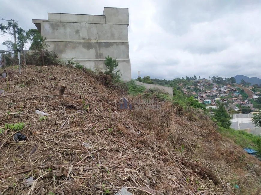 Foto 1 de Lote/Terreno à venda, 400m² em Varginha, Nova Friburgo