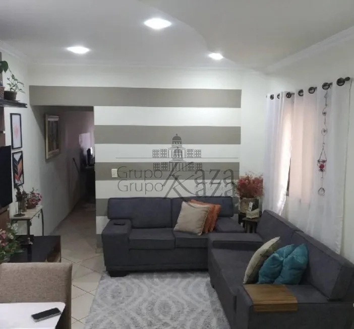 Foto 1 de Sobrado com 3 Quartos à venda, 111m² em Loteamento Residencial Vista Linda, São José dos Campos