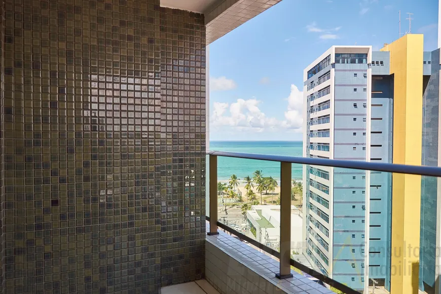 Foto 1 de Apartamento com 4 Quartos à venda, 140m² em Pina, Recife