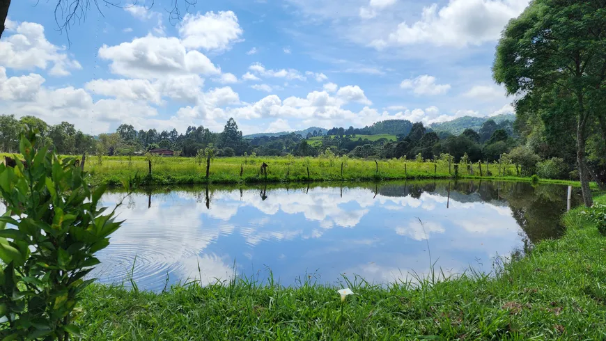 Foto 1 de Fazenda/Sítio à venda, 20000m² em Centro, Bocaina do Sul