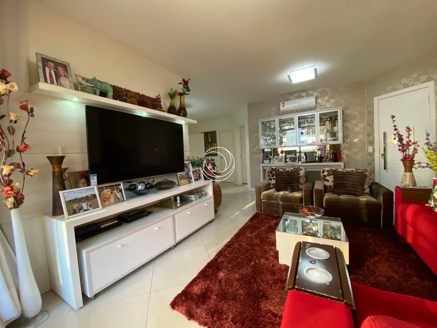 Foto 1 de Apartamento com 3 Quartos à venda, 135m² em Centro, Florianópolis