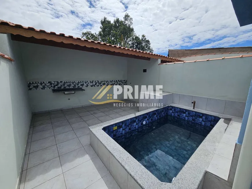 Foto 1 de Casa com 2 Quartos à venda, 67m² em Balneario Itaguai, Mongaguá
