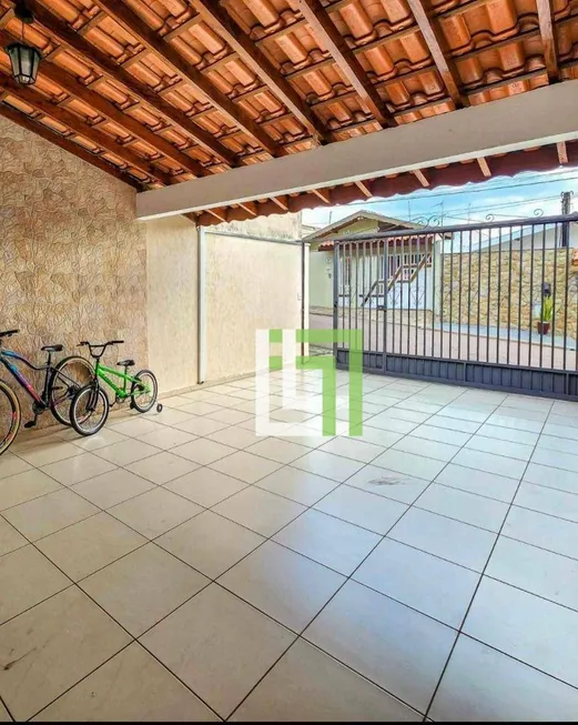 Foto 1 de Casa com 3 Quartos à venda, 175m² em Jardim Itália, Jundiaí