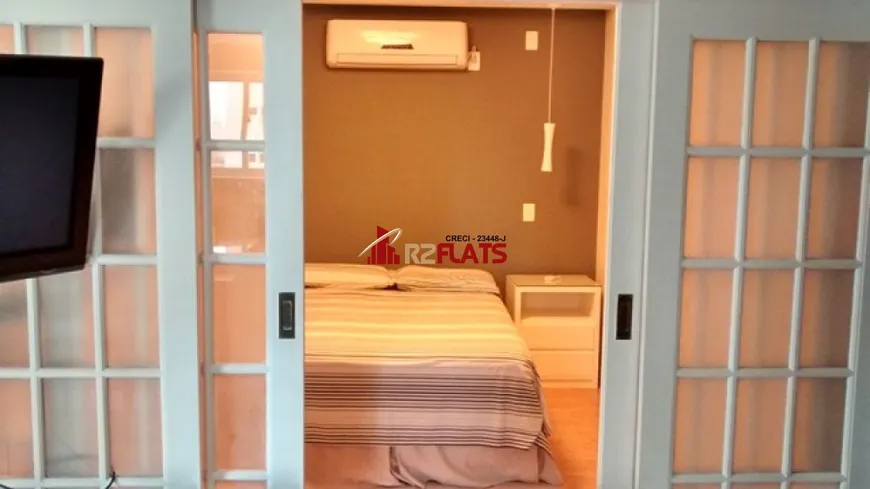 Foto 1 de Flat com 1 Quarto para alugar, 40m² em Itaim Bibi, São Paulo