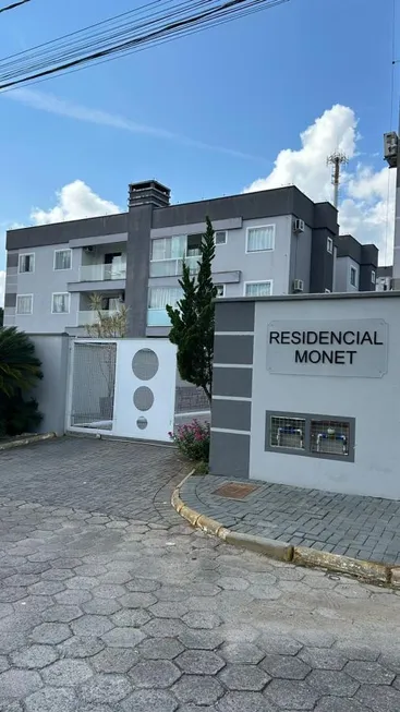Foto 1 de Apartamento com 1 Quarto à venda, 75m² em Centro, Guaramirim