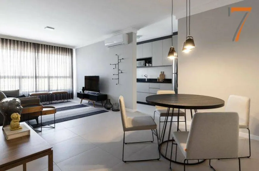 Foto 1 de Apartamento com 2 Quartos para alugar, 93m² em Campinas, São José