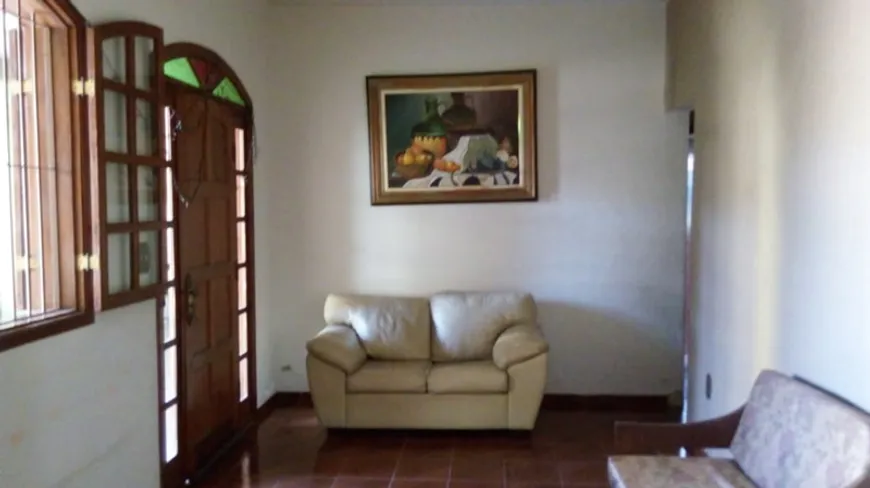 Foto 1 de Casa com 4 Quartos à venda, 300m² em Tijuco, Contagem