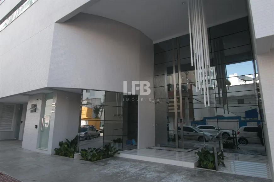 Foto 1 de Apartamento com 3 Quartos à venda, 128m² em Centro, Balneário Camboriú