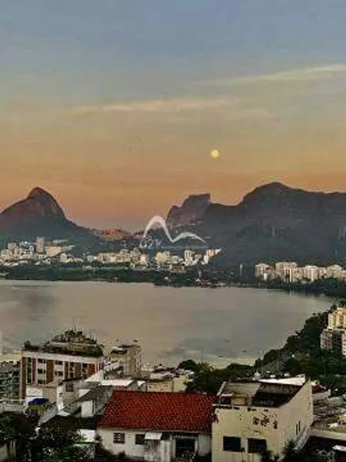 Foto 1 de Apartamento com 4 Quartos à venda, 286m² em Humaitá, Rio de Janeiro