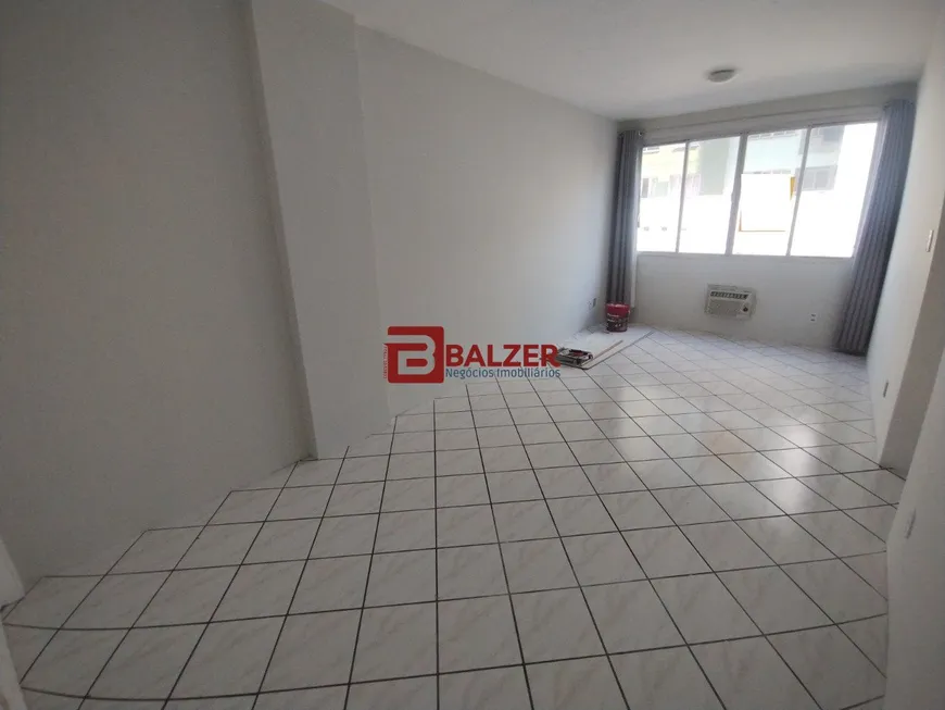 Foto 1 de Apartamento com 2 Quartos à venda, 67m² em Centro, Florianópolis