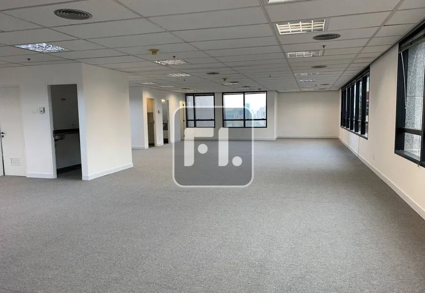 Foto 1 de Sala Comercial para alugar, 223m² em Itaim Bibi, São Paulo