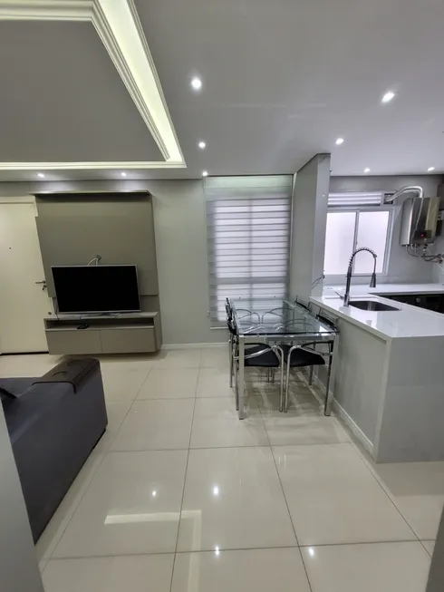 Foto 1 de Apartamento com 2 Quartos à venda, 42m² em São José, Canoas