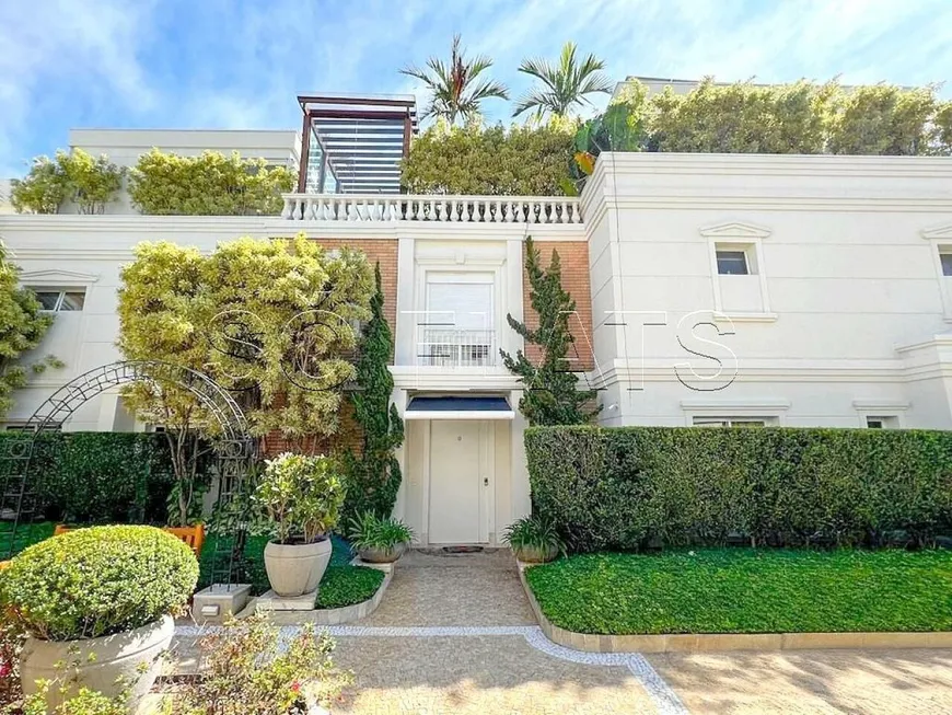 Foto 1 de Casa com 4 Quartos à venda, 1200m² em Brooklin, São Paulo