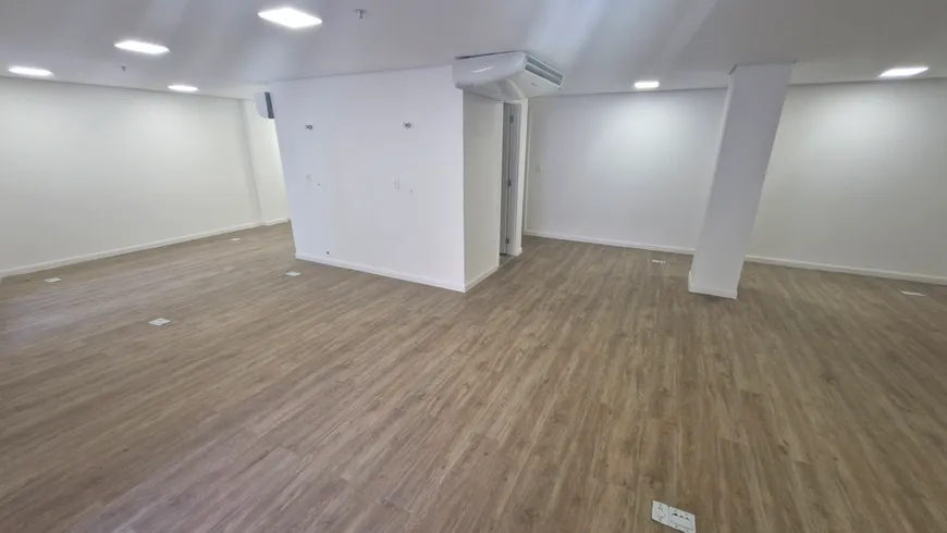 Foto 1 de Sala Comercial para alugar, 70m² em Barra da Tijuca, Rio de Janeiro