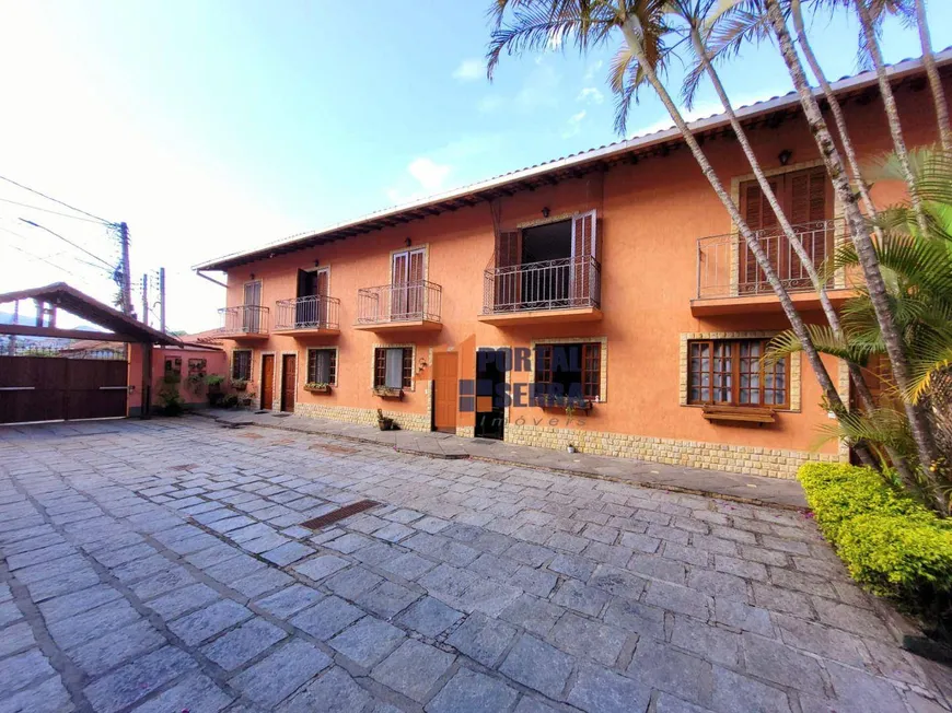 Foto 1 de Casa de Condomínio com 2 Quartos à venda, 96m² em Varzea, Teresópolis