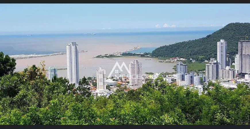 Foto 1 de Lote/Terreno à venda, 2480m² em Fazenda, Itajaí