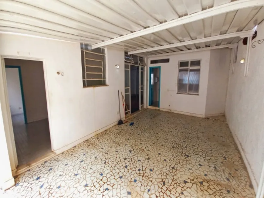 Foto 1 de Casa com 3 Quartos para alugar, 146m² em Centro, Nova Lima