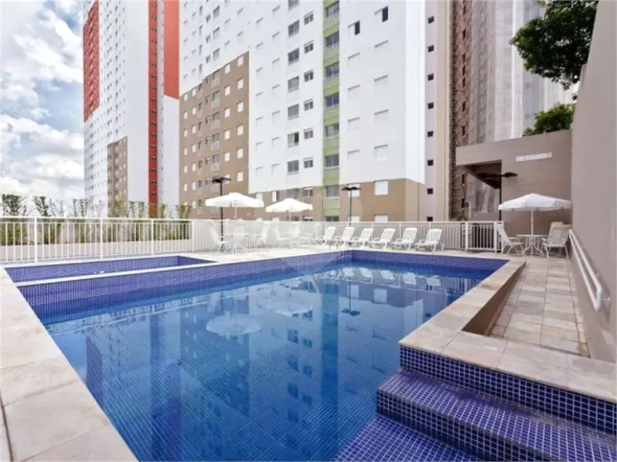 Foto 1 de Apartamento com 2 Quartos à venda, 42m² em Canhema, Diadema