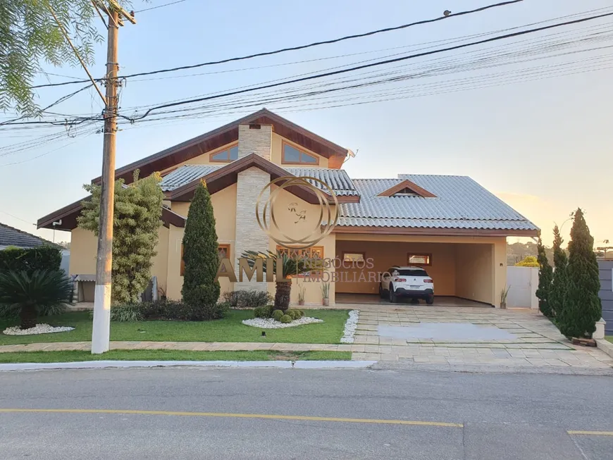 Foto 1 de Casa de Condomínio com 4 Quartos à venda, 502m² em Residencial Santa Helena, Caçapava