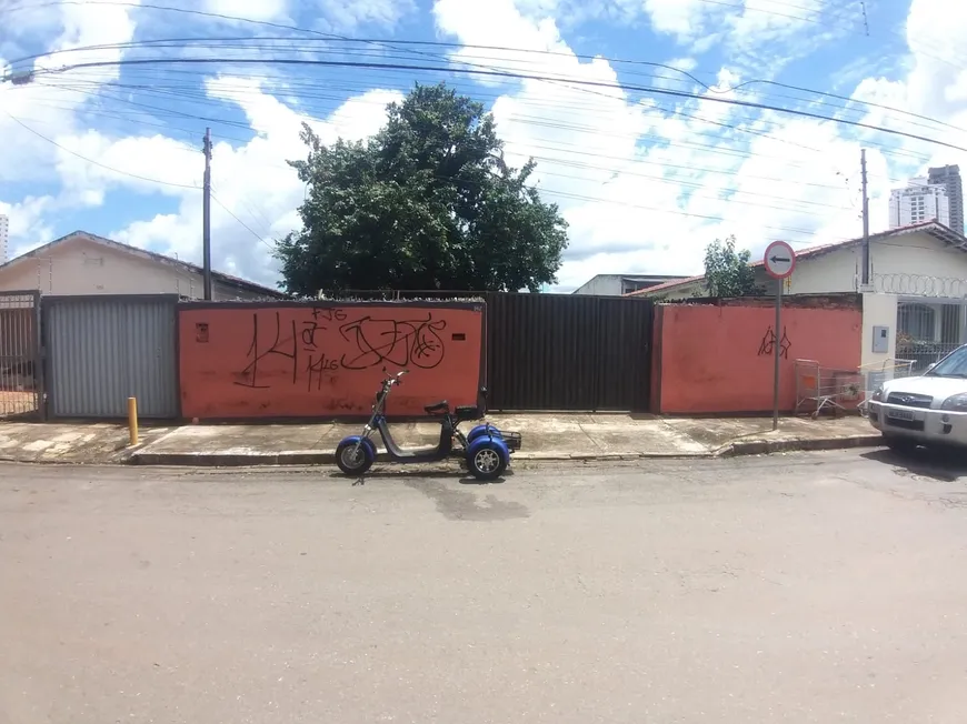 Foto 1 de Casa com 3 Quartos à venda, 80m² em Setor Coimbra, Goiânia