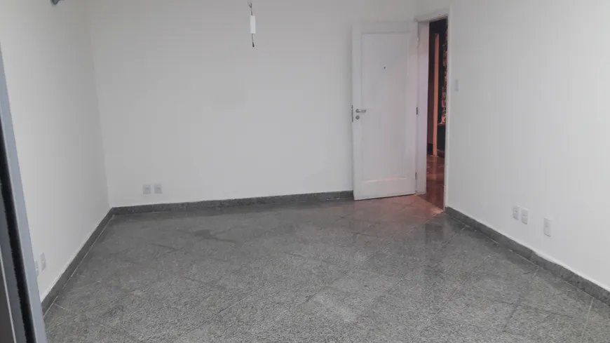 Foto 1 de Sala Comercial para alugar, 11m² em Saúde, São Paulo