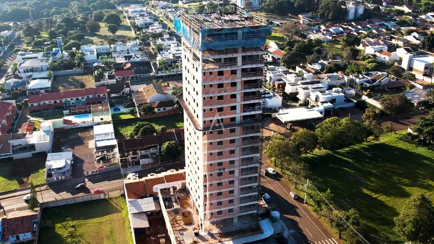 Foto 1 de Apartamento com 6 Quartos à venda, 175m² em Country, Cascavel