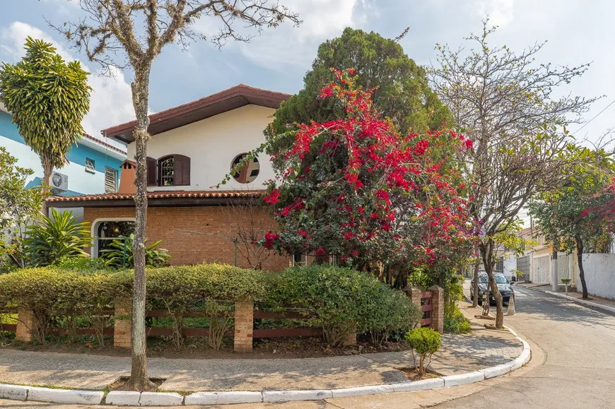 Foto 1 de Casa com 4 Quartos à venda, 265m² em Jardim das Vertentes, São Paulo