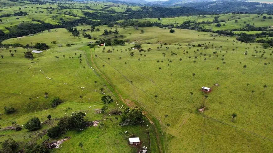 Foto 1 de Fazenda/Sítio com 3 Quartos à venda, 150m² em Zona Rural, Itapaci