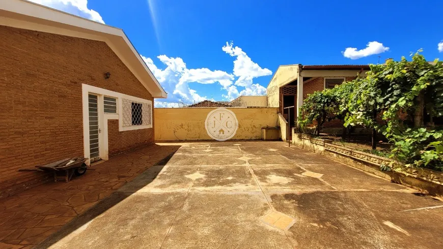 Foto 1 de Casa com 5 Quartos para alugar, 369m² em Jardim Sumare, Ribeirão Preto
