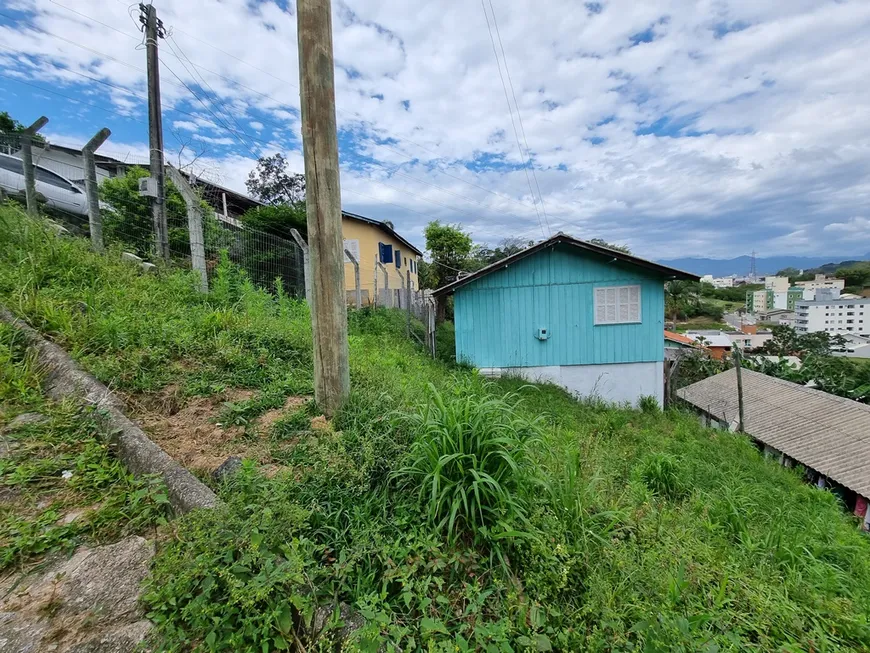 Foto 1 de Casa com 2 Quartos à venda, 60m² em São Luiz, São José