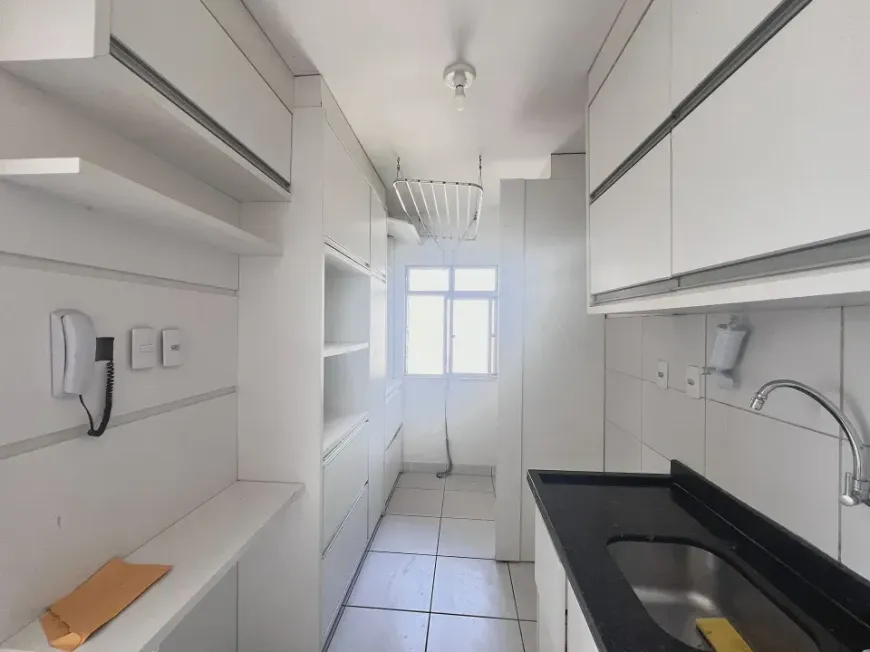 Foto 1 de Apartamento com 3 Quartos para alugar, 70m² em Boa Uniao Abrantes, Camaçari