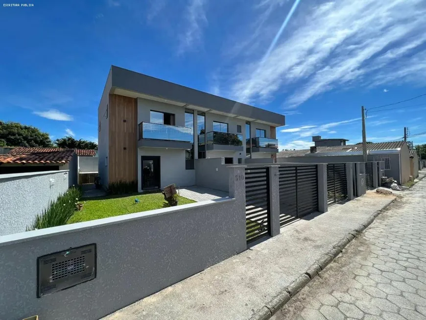 Foto 1 de Sobrado com 2 Quartos à venda, 133m² em Ingleses do Rio Vermelho, Florianópolis