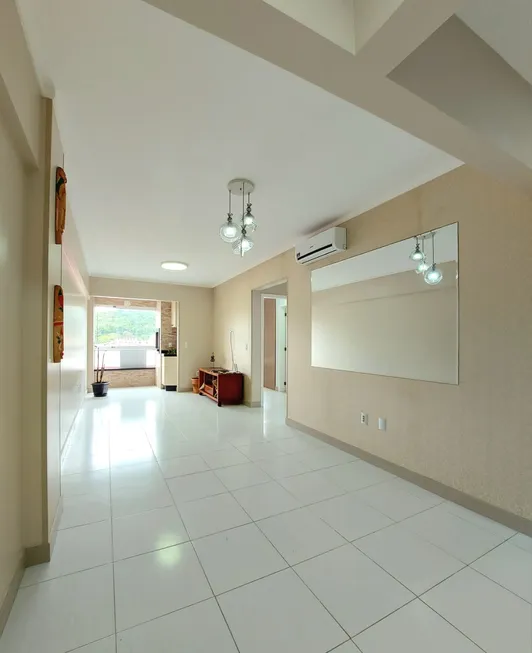 Foto 1 de Apartamento com 2 Quartos à venda, 82m² em Tabuleiro, Camboriú